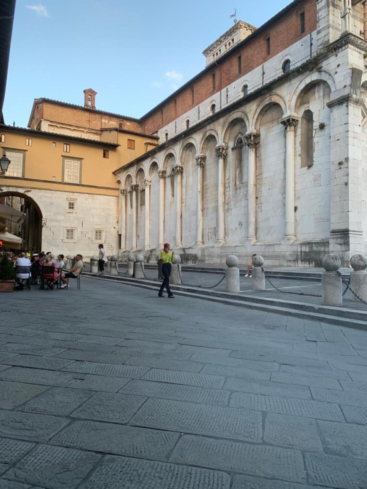Enzo'S House Hotel Lucca Luaran gambar