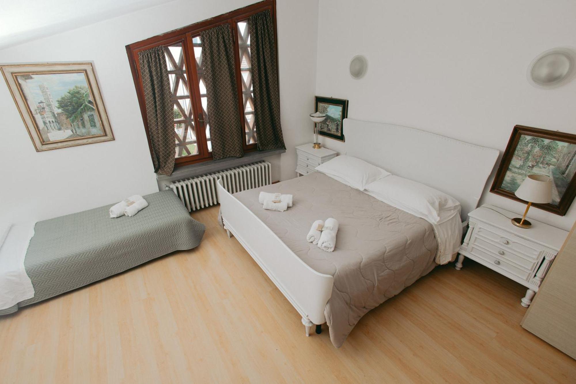 Enzo'S House Hotel Lucca Luaran gambar