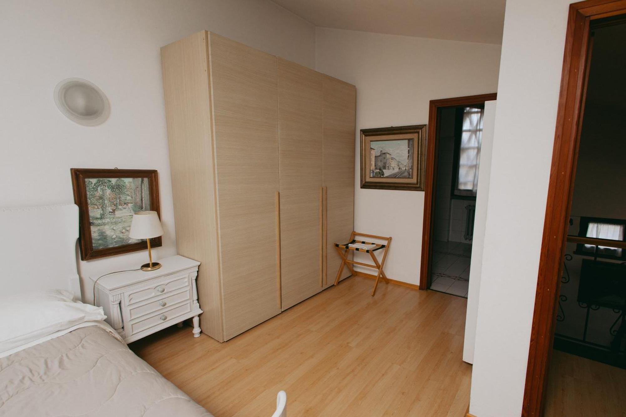 Enzo'S House Hotel Lucca Luaran gambar